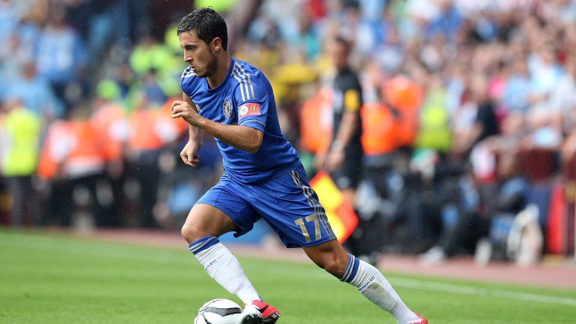 C罗挑战纪录片拍摄展现幕后真实一面，c罗足球纪录片