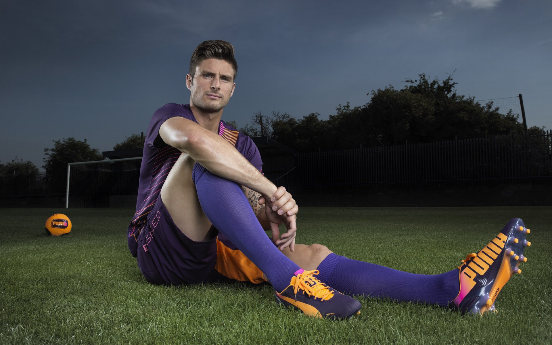 独行侠主帅接受媒体采访强调攻防平衡，独行侠原名是哪支球队